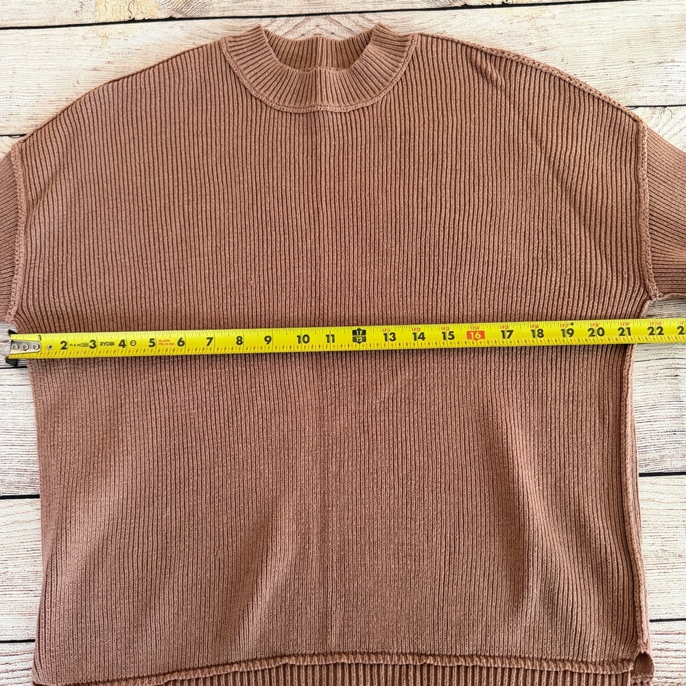 Moon & Madison Crewneck Sweater - Small - Picture 4 of 5